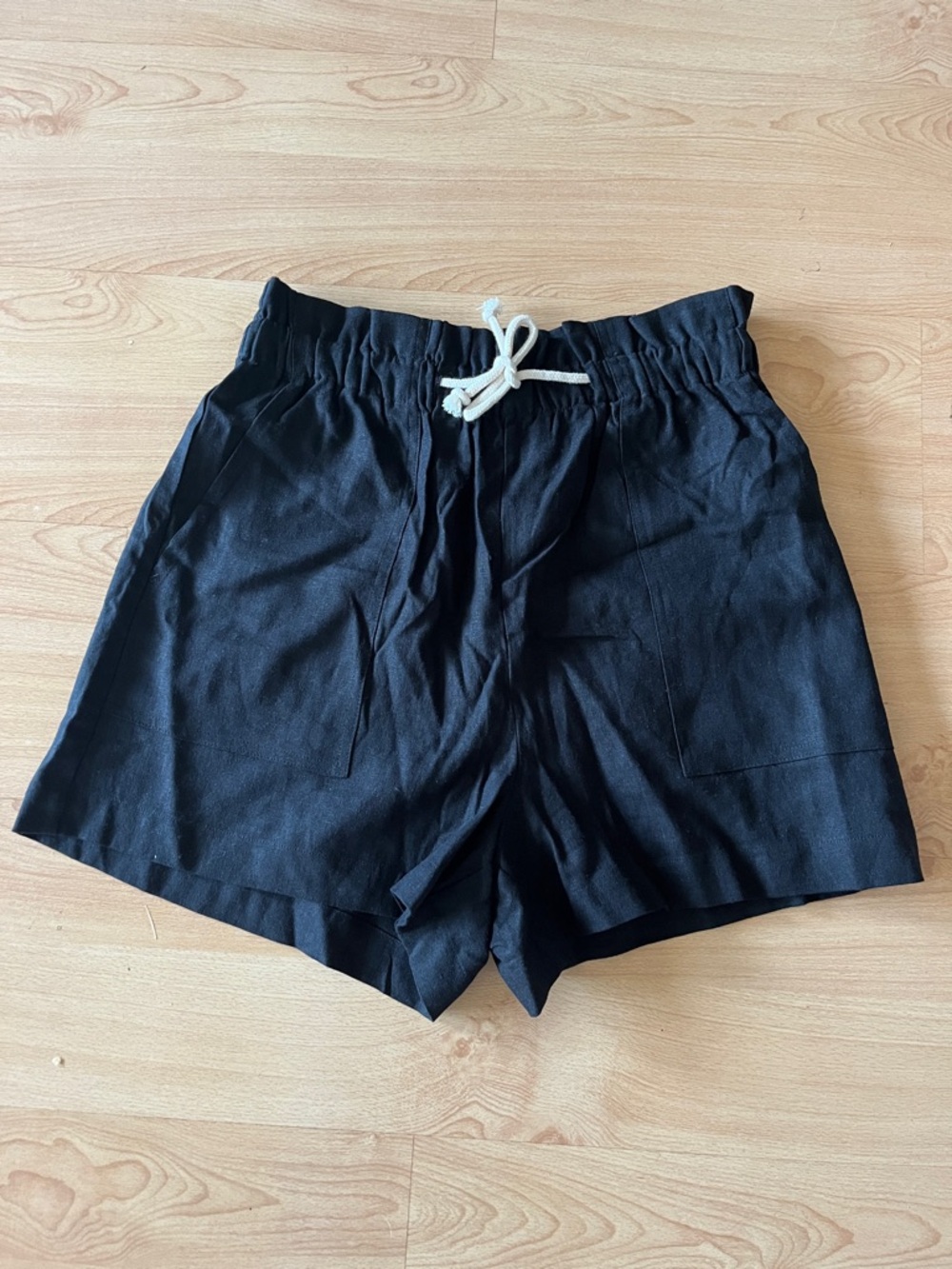 Laundry By Shelli Segal Black High-Rise Drawstring Linen Shorts